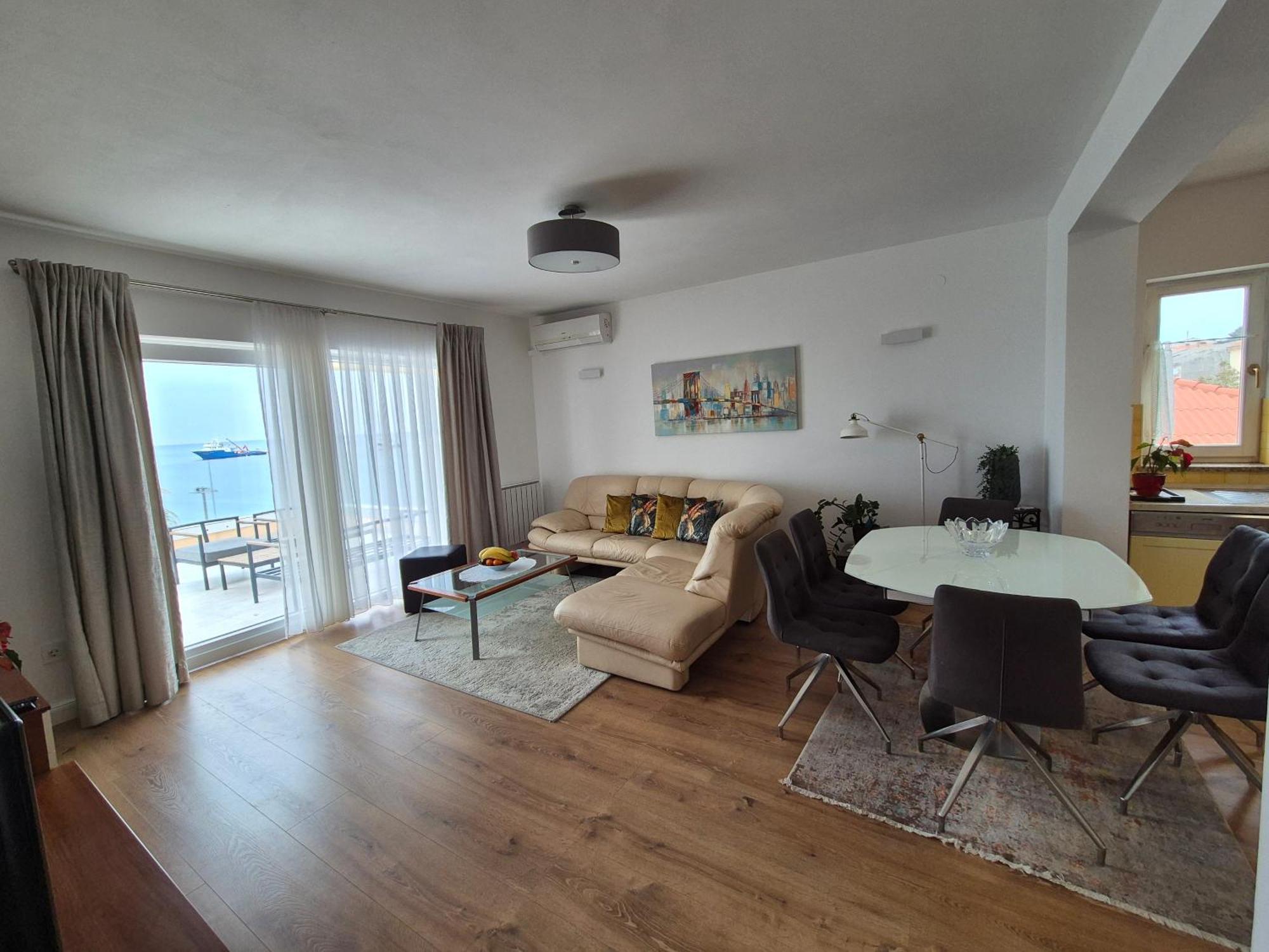 Apartment Danijela No. 2 Novalja Luaran gambar